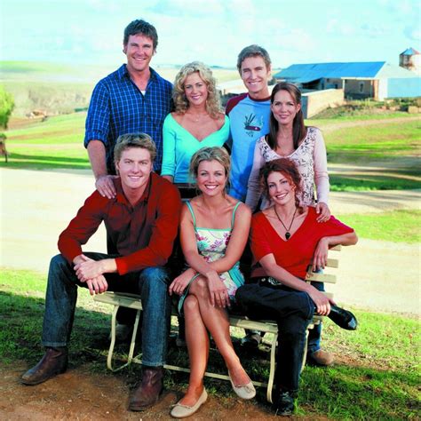 cast mcleod's daughters